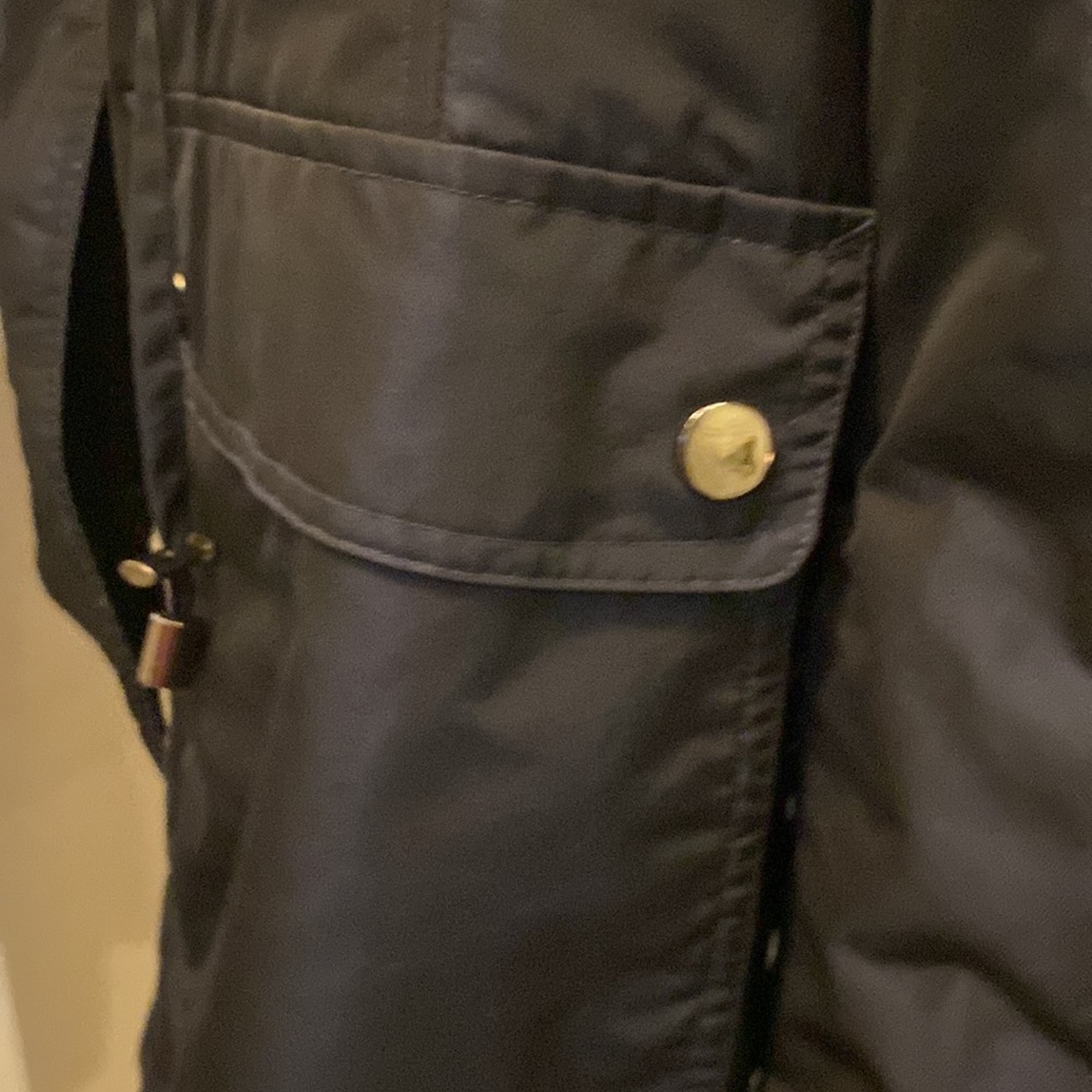 Winter jacket - Picture 5 of 10